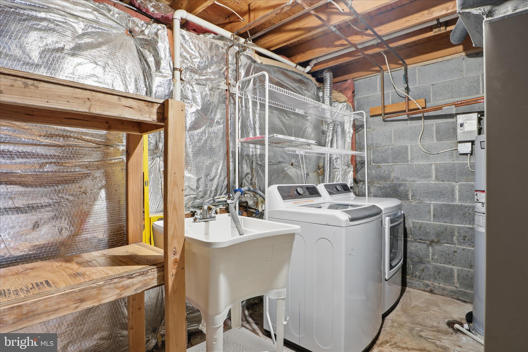 CHESTNUT RIDGE - Residential