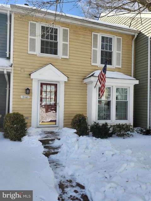 1563 TWISTED OAK DRIVE RESTON VA 20194