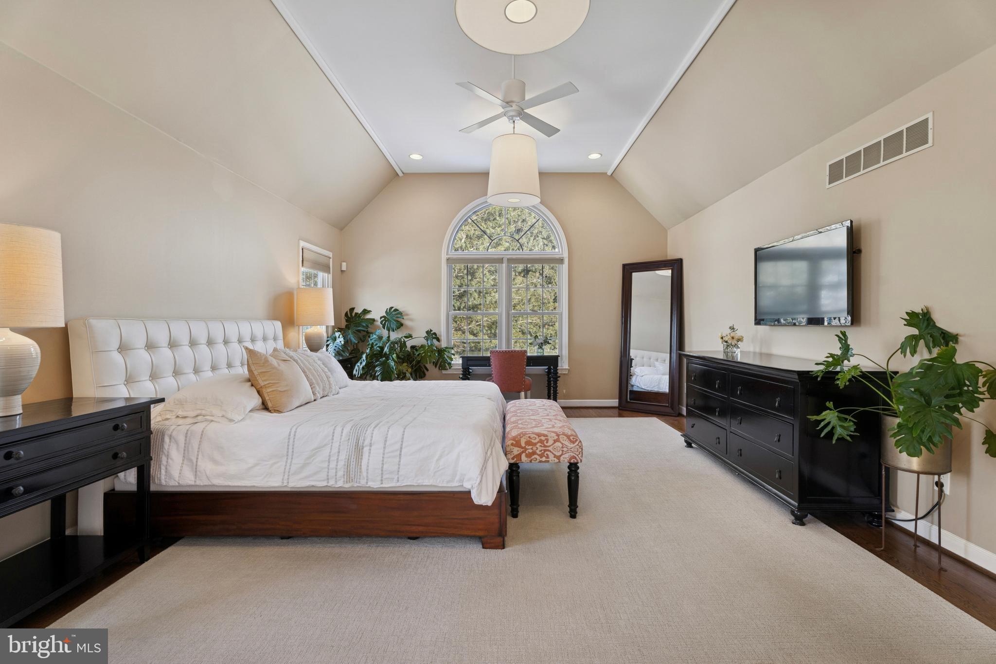 AVONWOOD - Residential