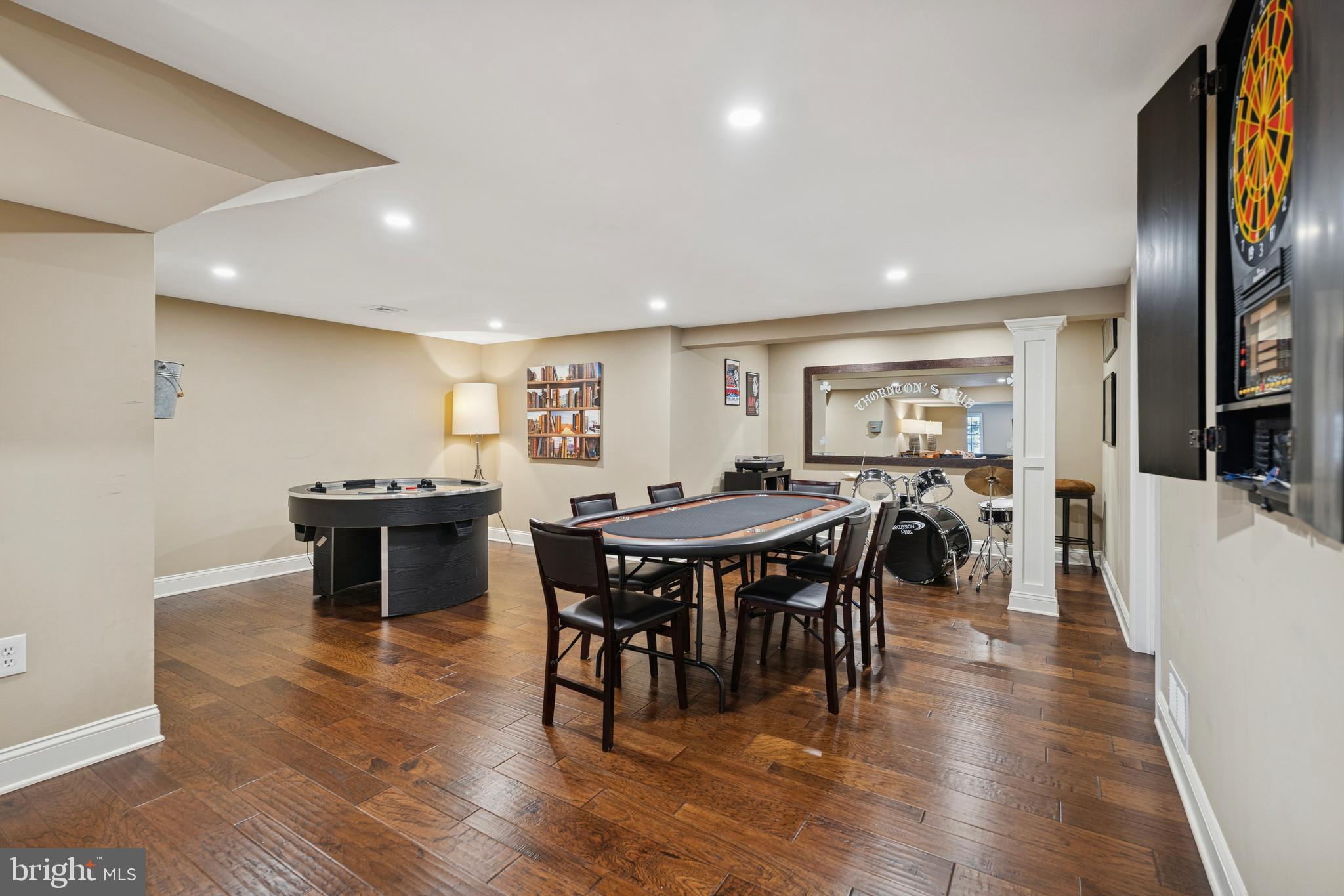 AVONWOOD - Residential