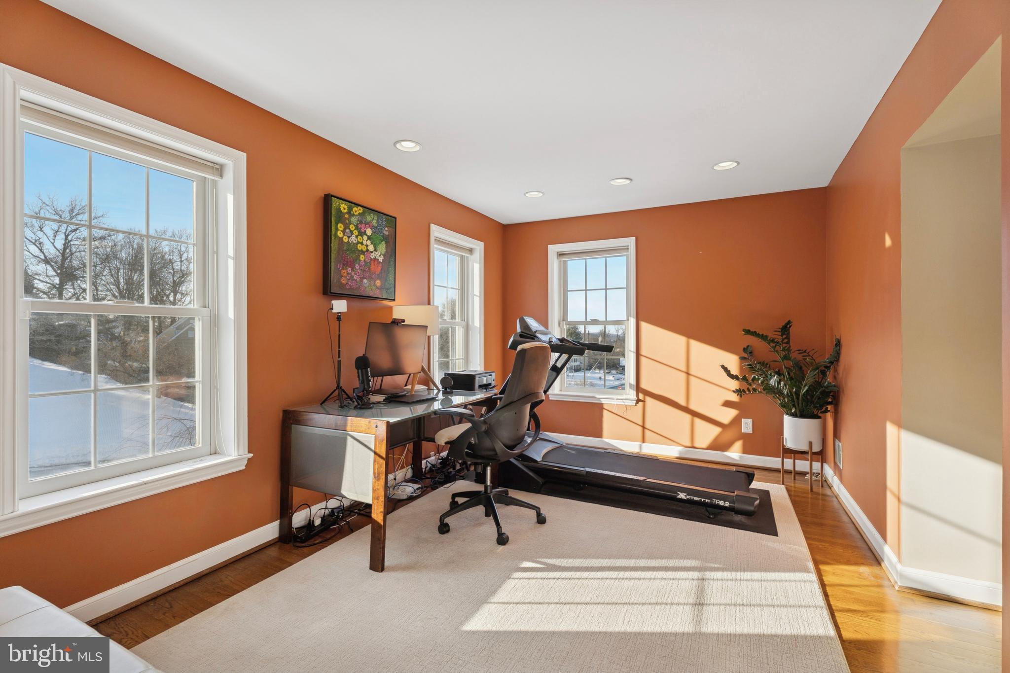 AVONWOOD - Residential