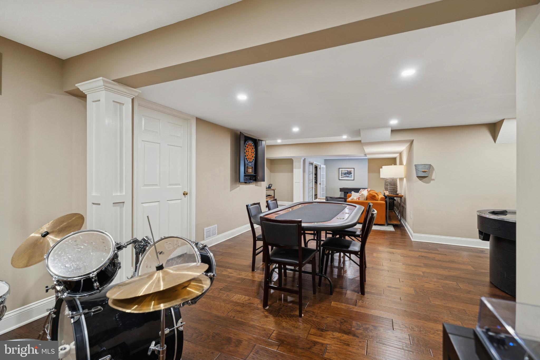 AVONWOOD - Residential