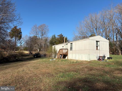 Mobile Home For Sale - 1041 George James Loop Loop<br/> Madison County, RADIANT, VA 22732