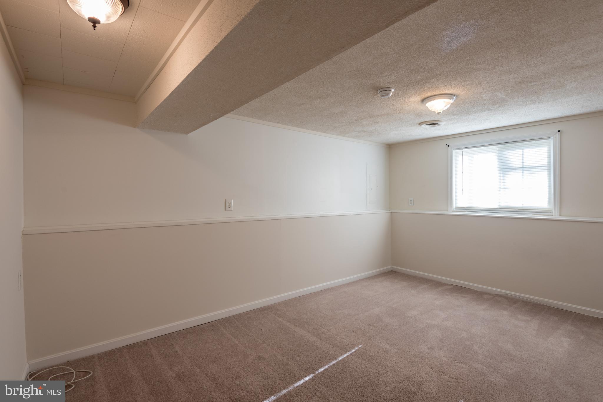 CHESAPEAKE HEIGHTS - Residential