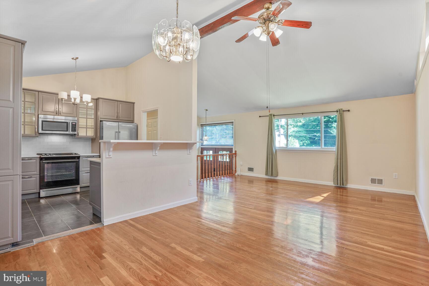 5606 EASTBOURNE DRIVE