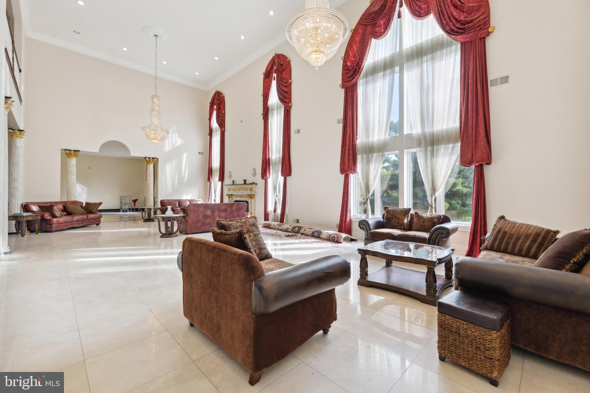 POTOMAC MANOR - Residential