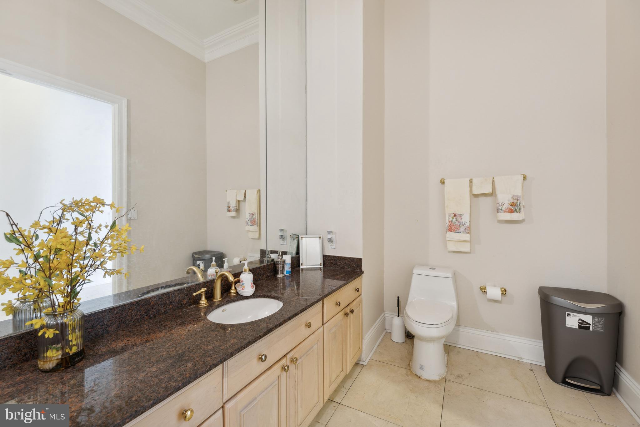 POTOMAC MANOR - Residential