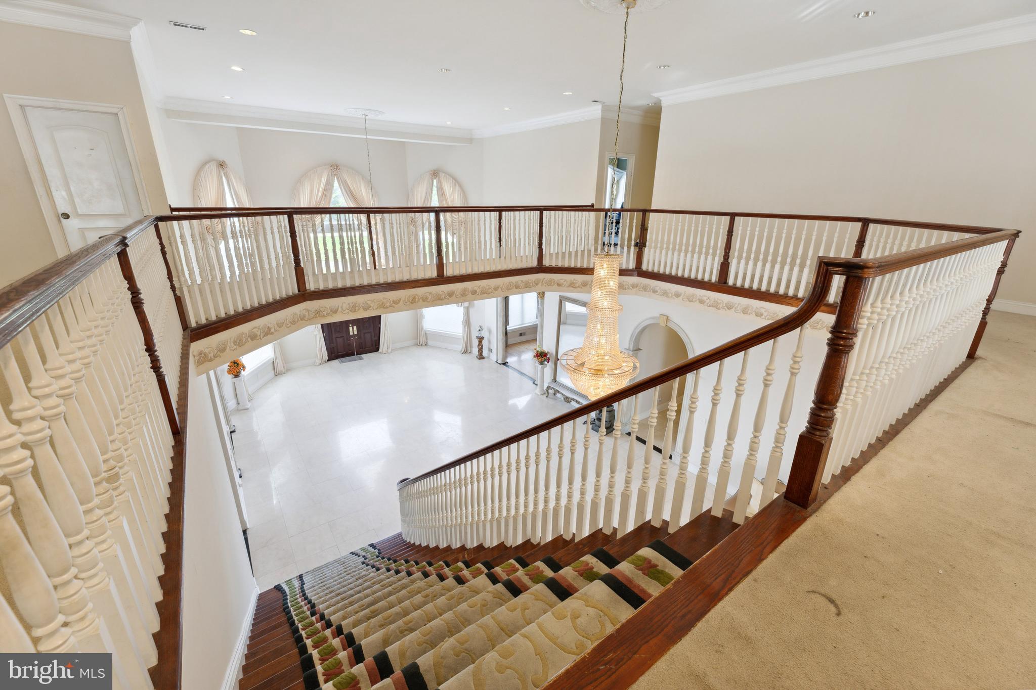 POTOMAC MANOR - Residential