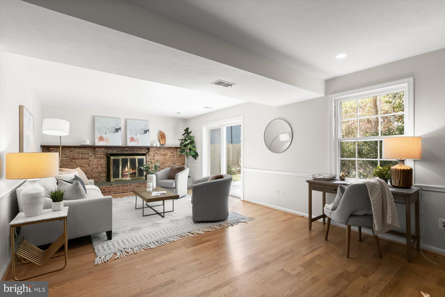 CARDEROCK SPRINGS - Residential