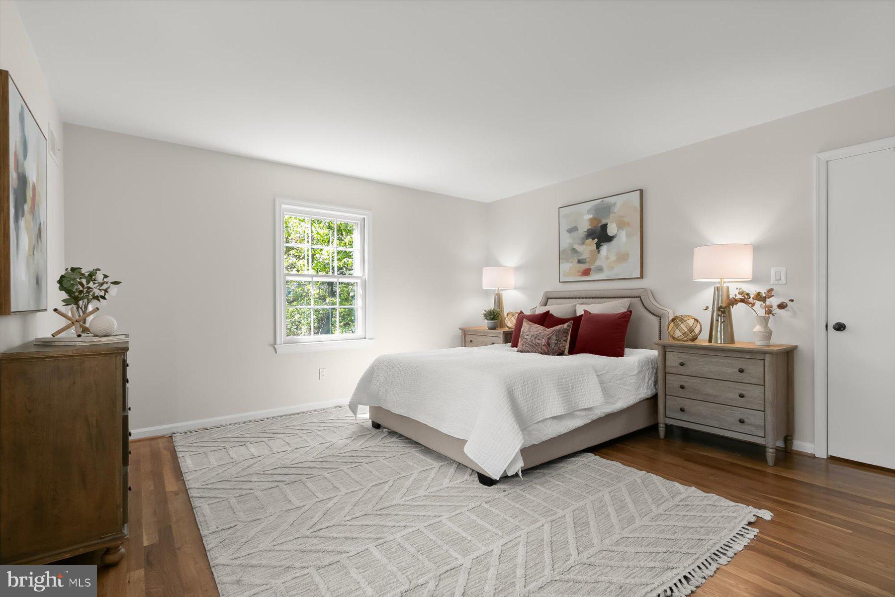 CARDEROCK SPRINGS - Residential