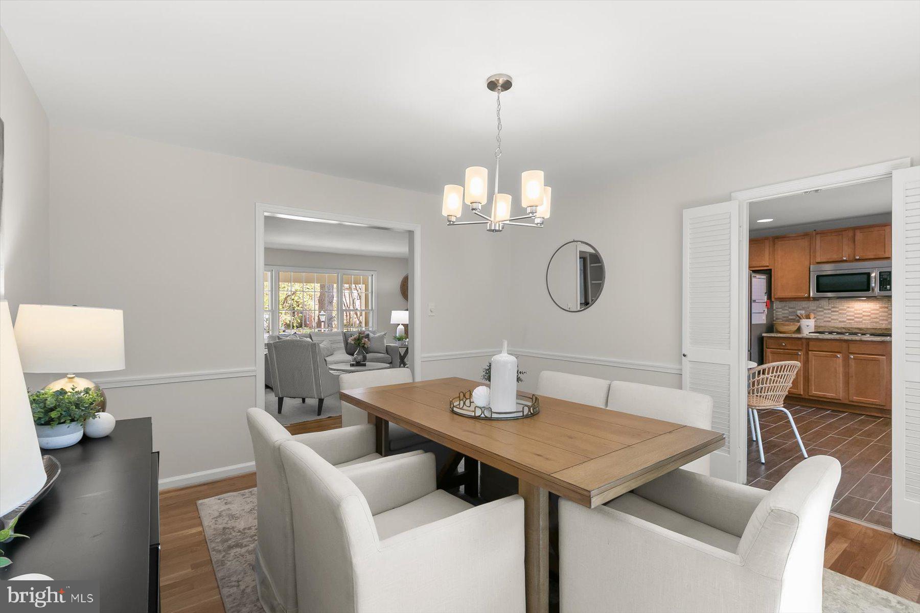 CARDEROCK SPRINGS - Residential