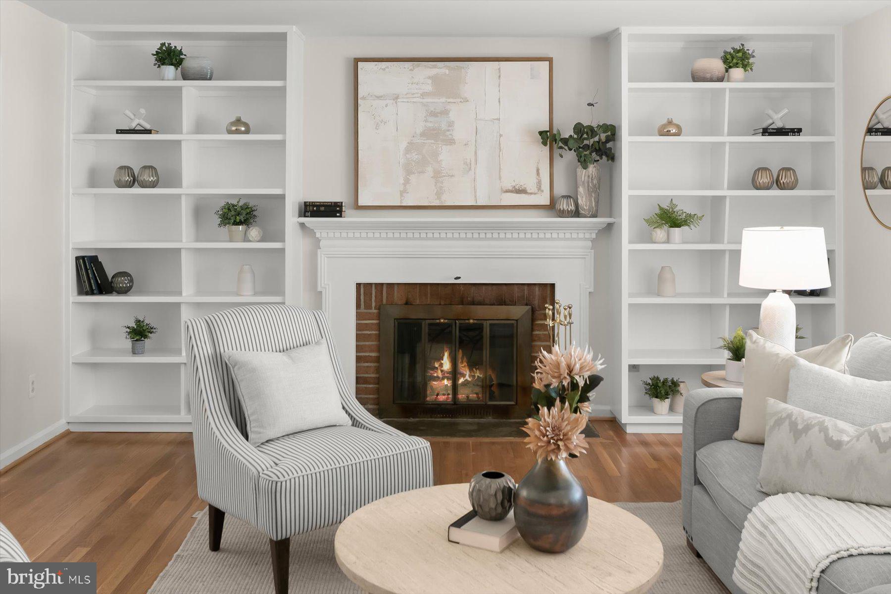 CARDEROCK SPRINGS - Residential