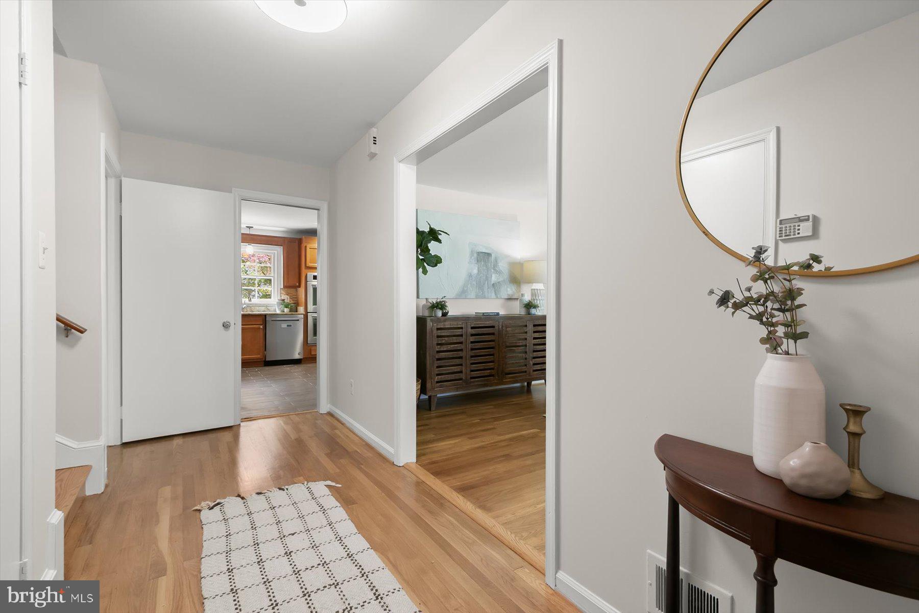 CARDEROCK SPRINGS - Residential