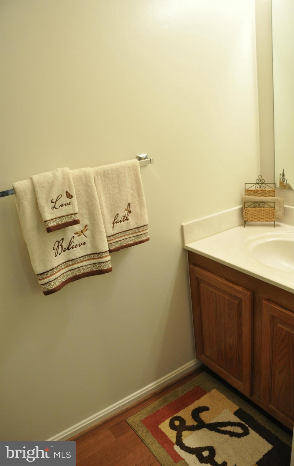 UNIVERISTY CENTER - Residential