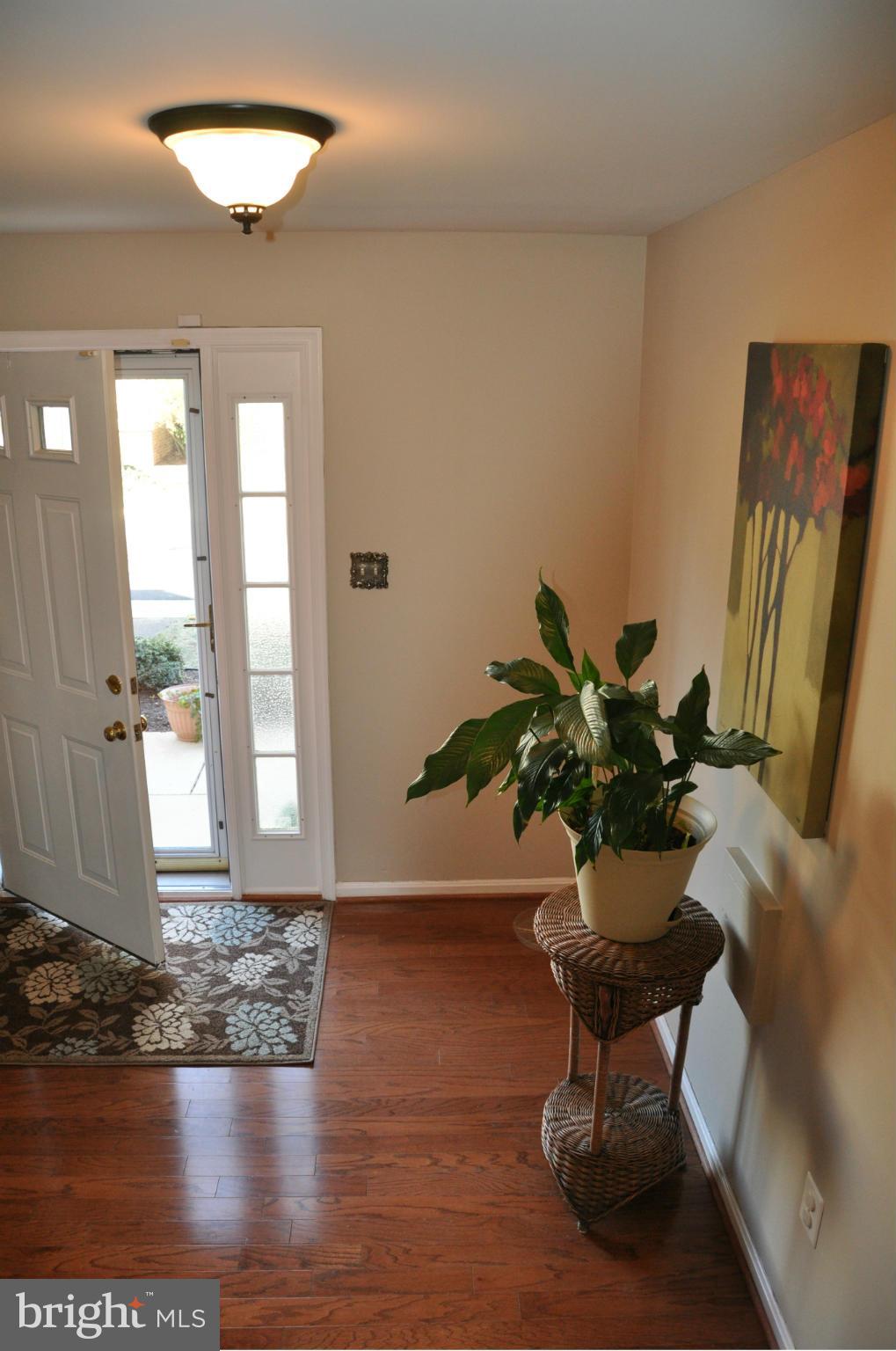 UNIVERISTY CENTER - Residential