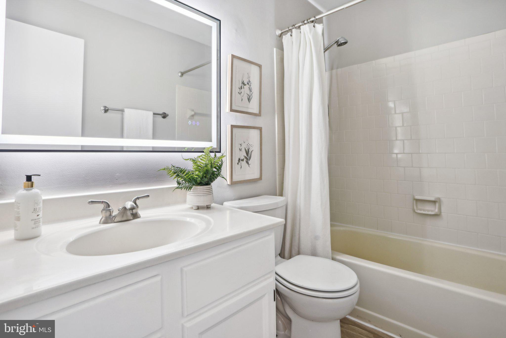 SEQUOIA FARMS - Residential