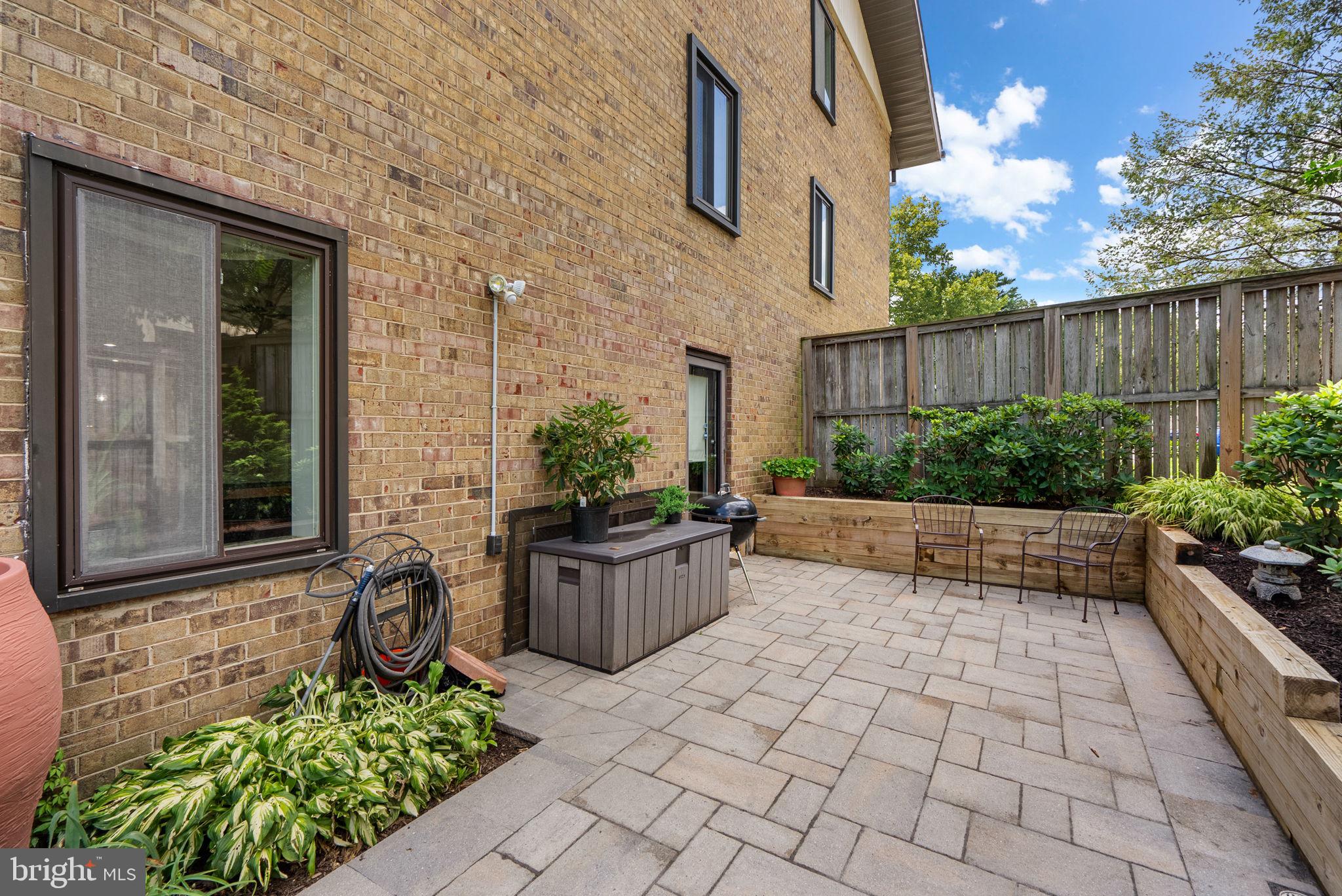 10085 WINDSTREAM DRIVE 1
