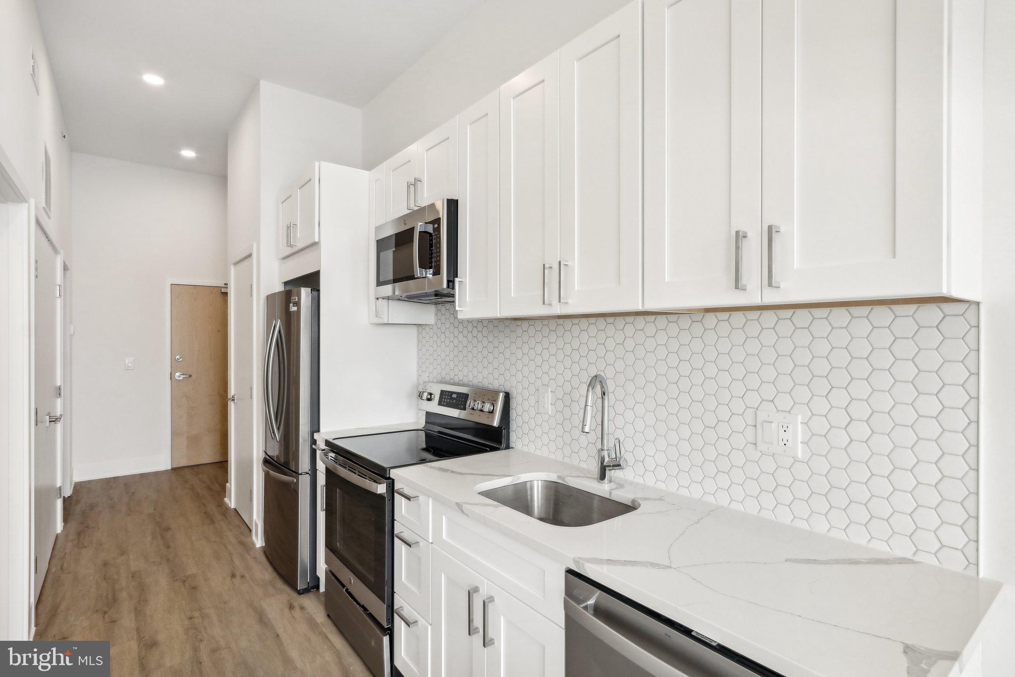 1622 POINT BREEZE AVENUE UNIT 210