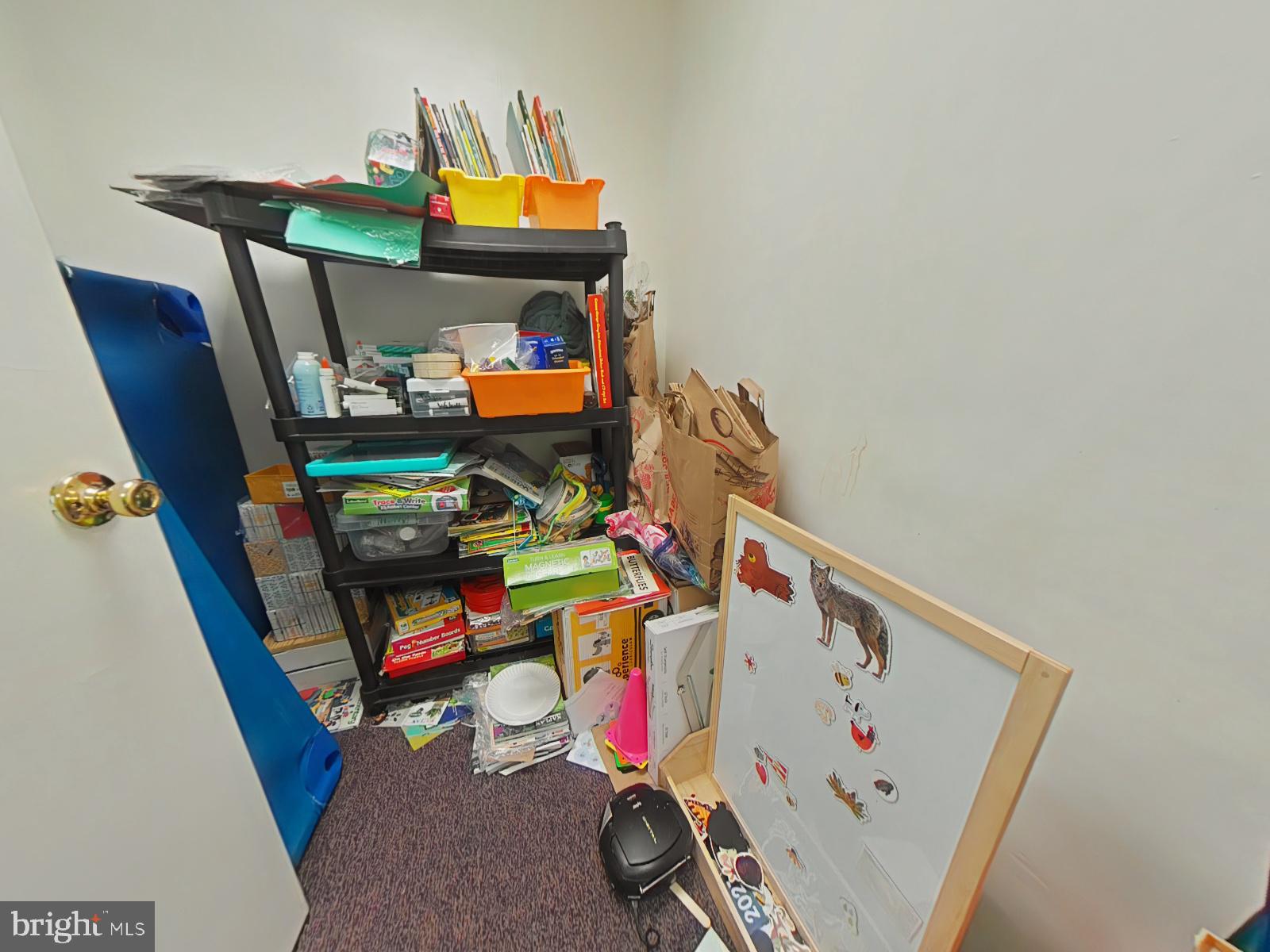 GERMANTOWN - Commercial Sale