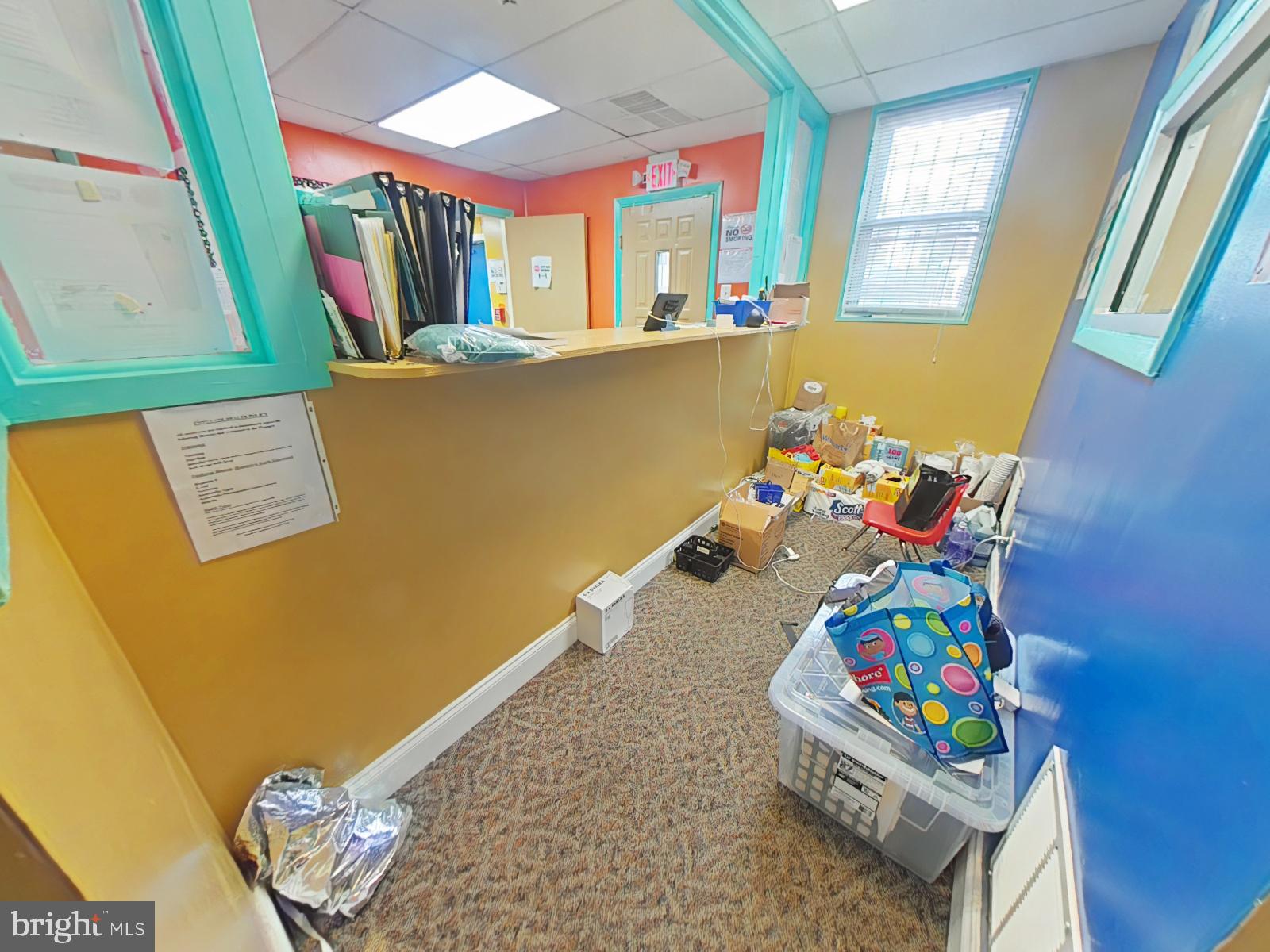 GERMANTOWN - Commercial Sale