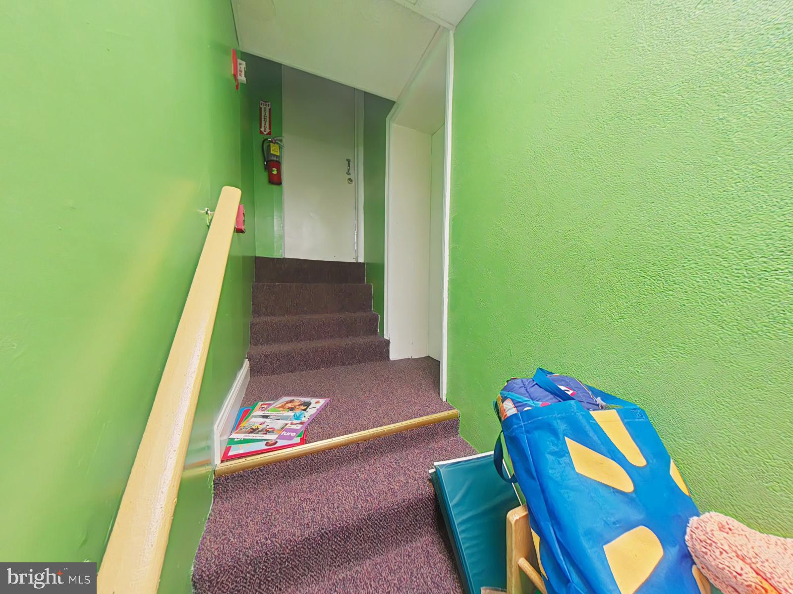 GERMANTOWN - Commercial Sale