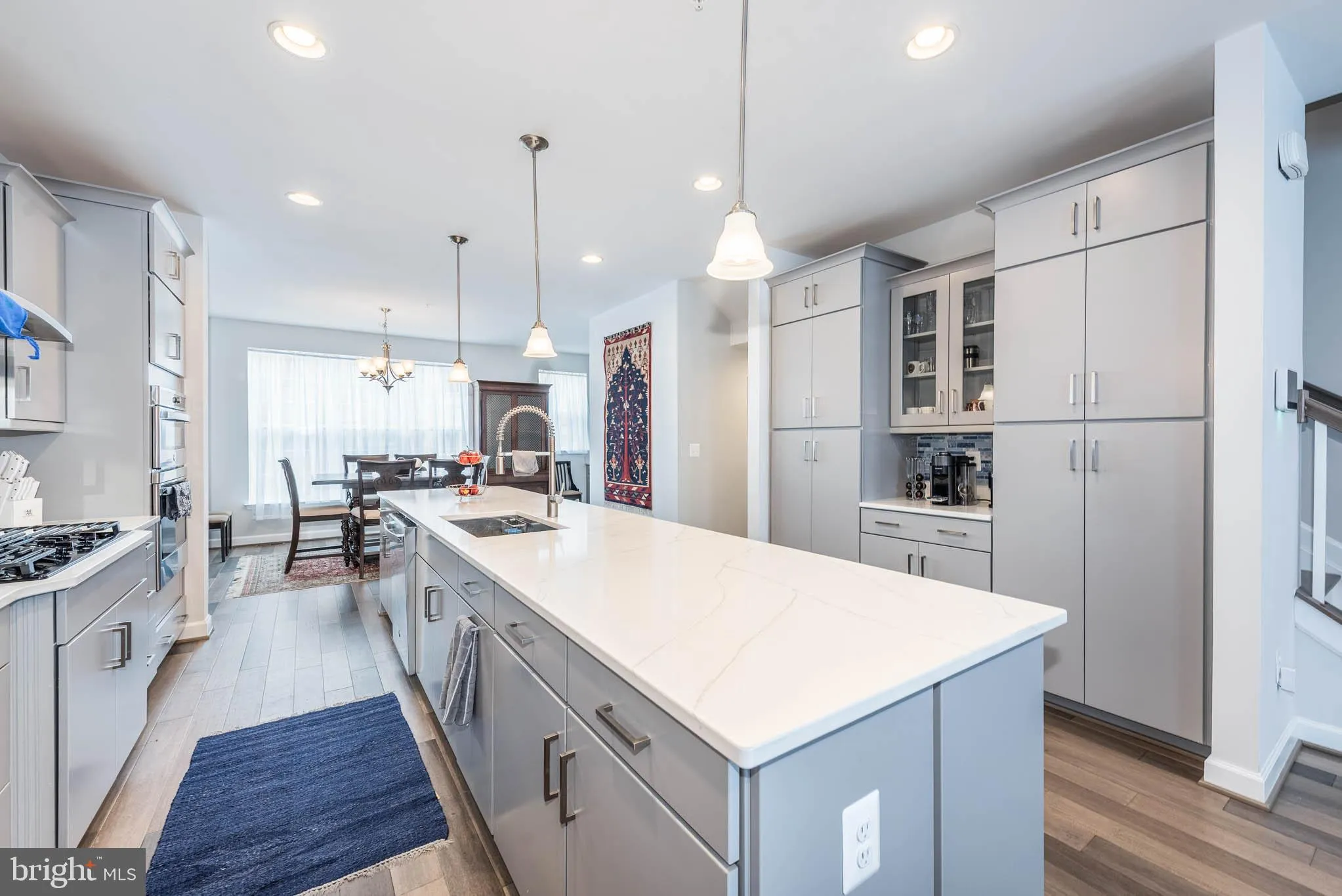 Oxon Hill, Maryland 20745, United States, 4 Bedrooms Bedrooms, ,5 BathroomsBathrooms,Residential,Active,150165