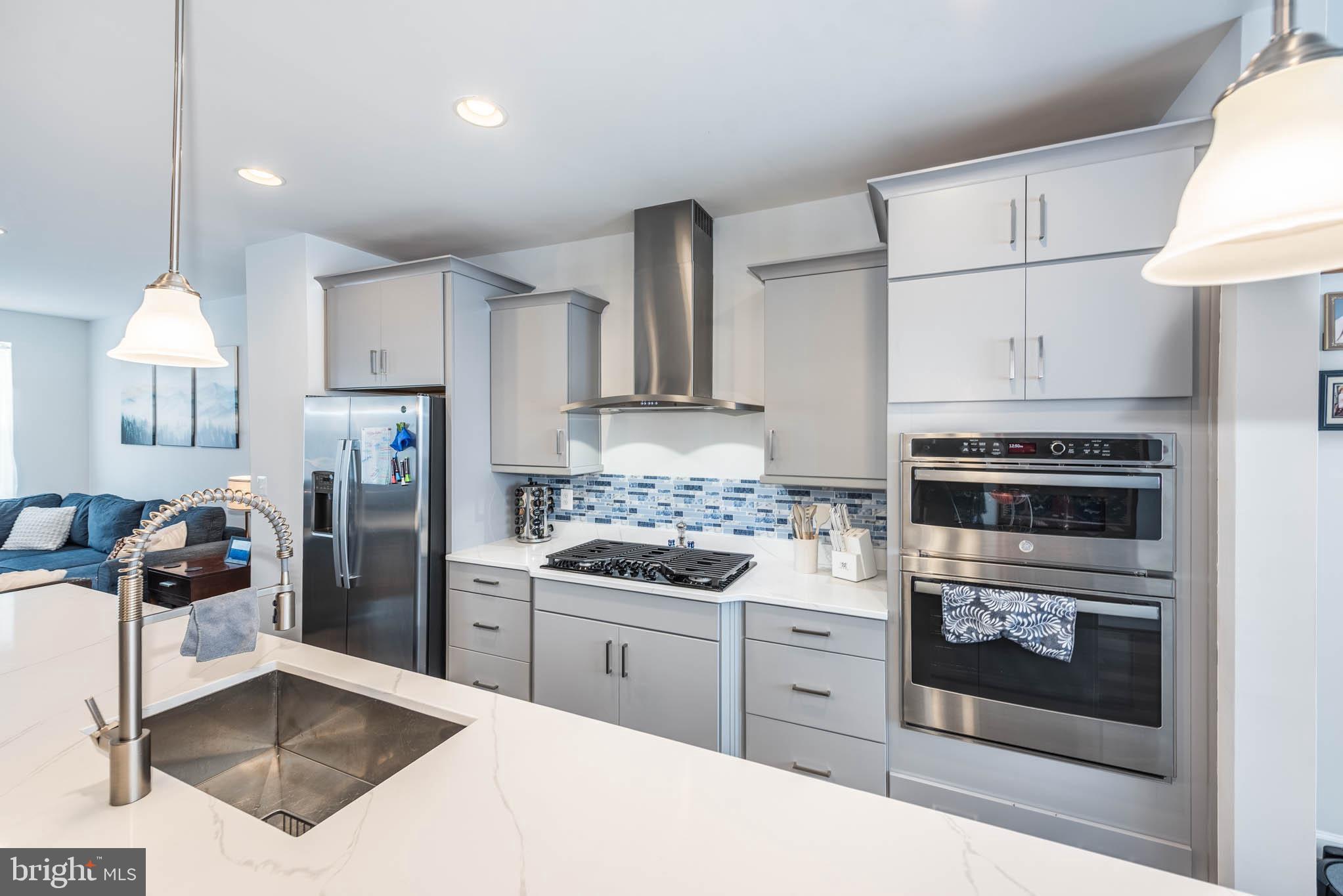 POTOMAC OVERLOOK AT NATIONAL HARBOR - Residential