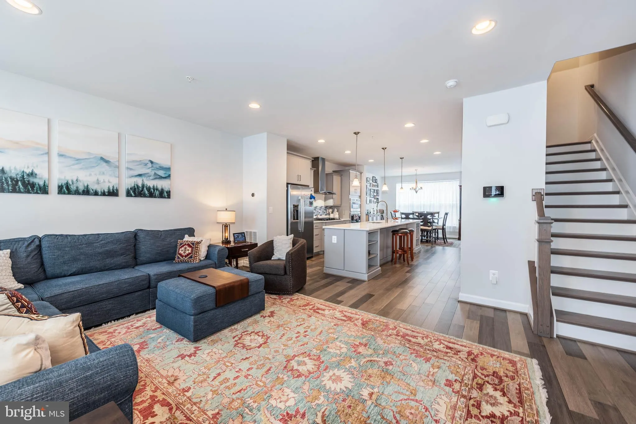 Oxon Hill, Maryland 20745, United States, 4 Bedrooms Bedrooms, ,5 BathroomsBathrooms,Residential,Active,150165