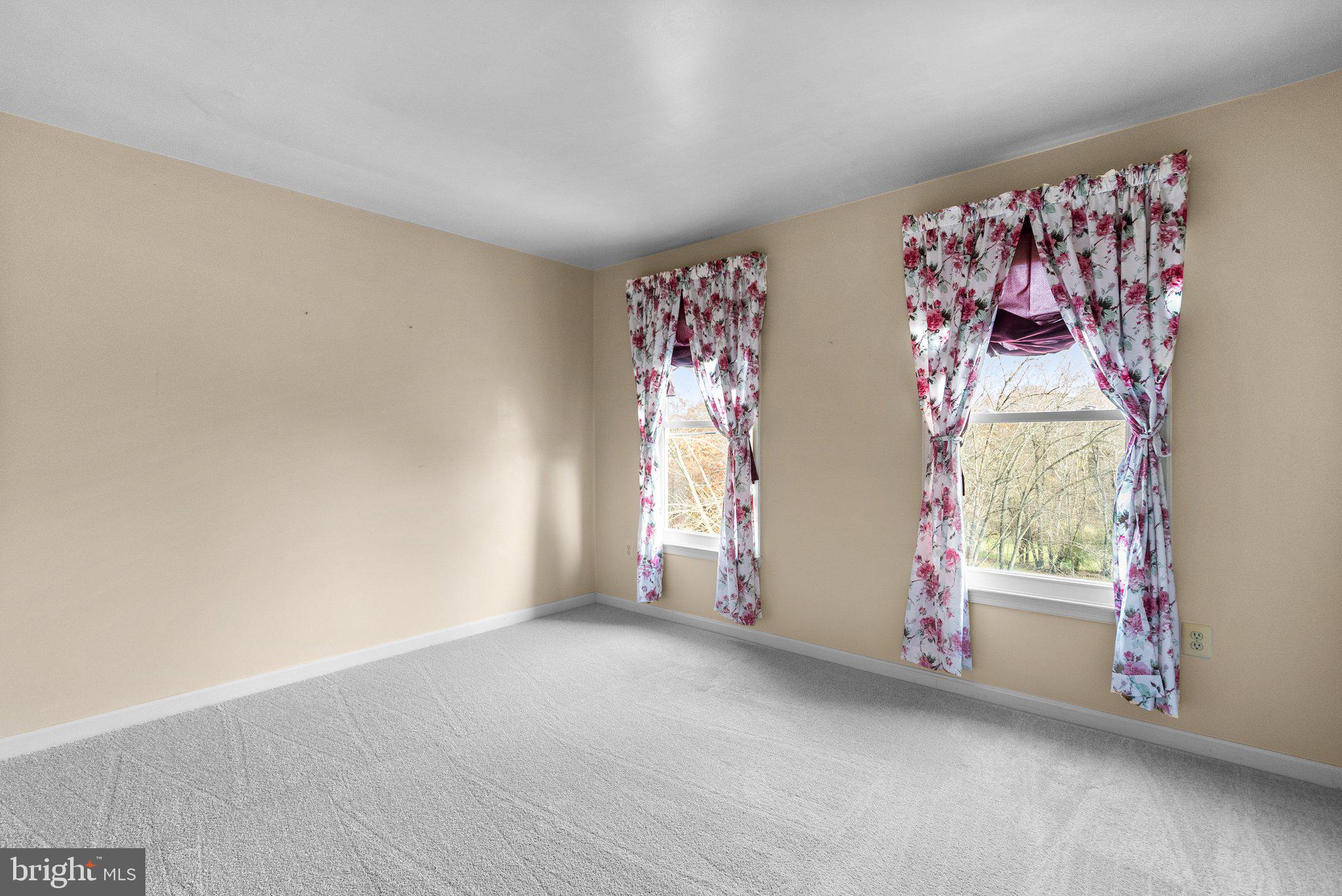 OVERLOOK HILLS - Residential