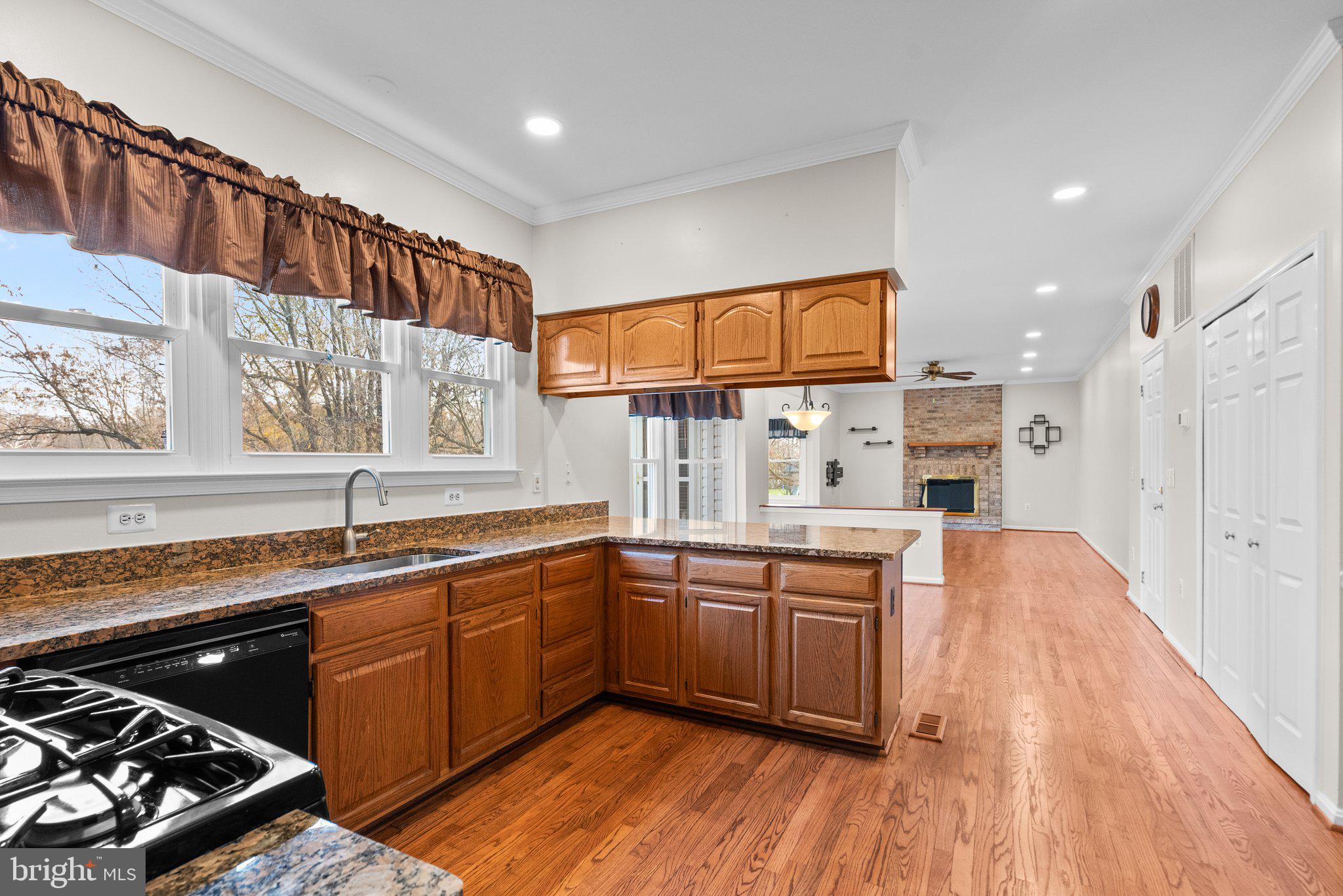 OVERLOOK HILLS - Residential