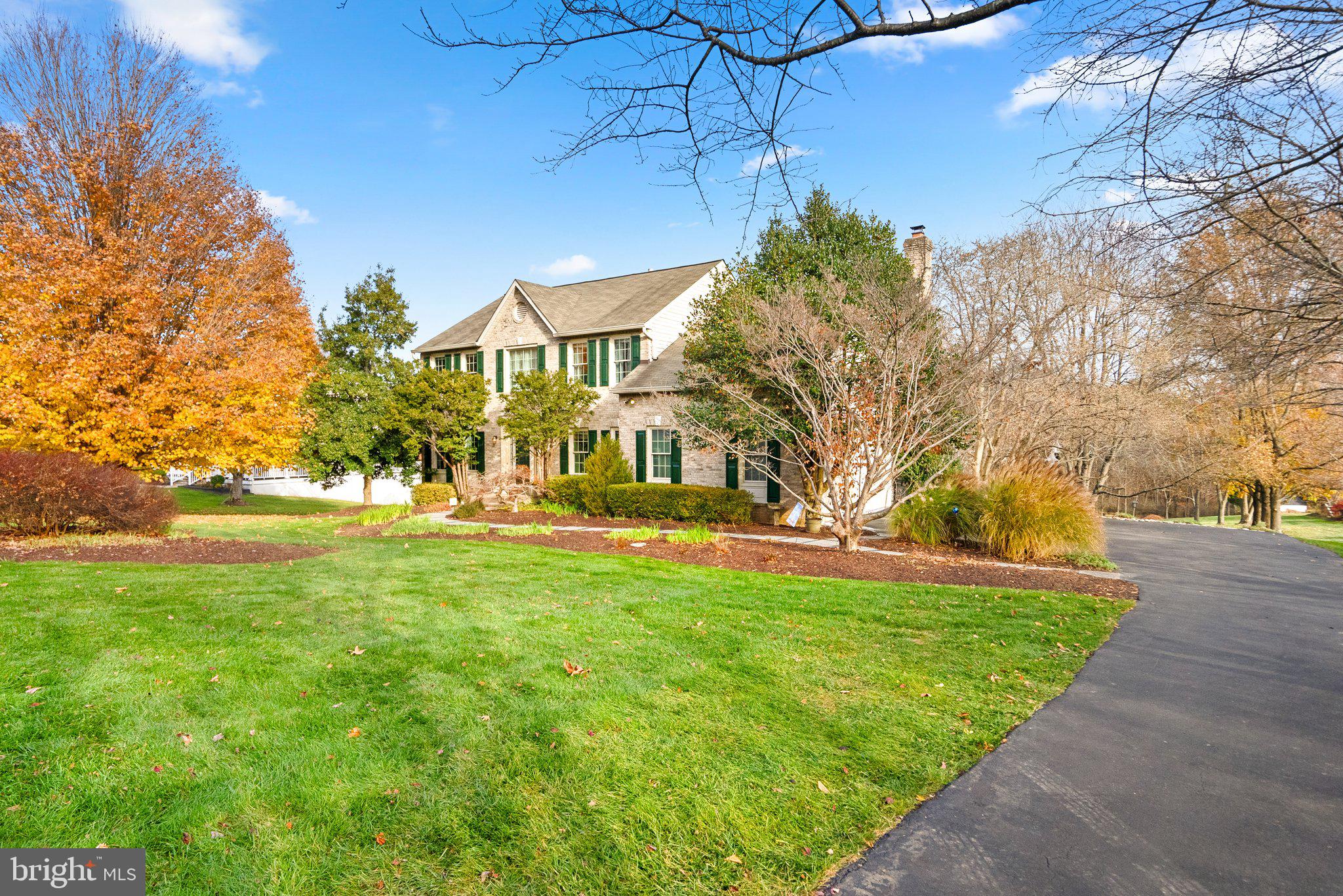 OVERLOOK HILLS - Residential