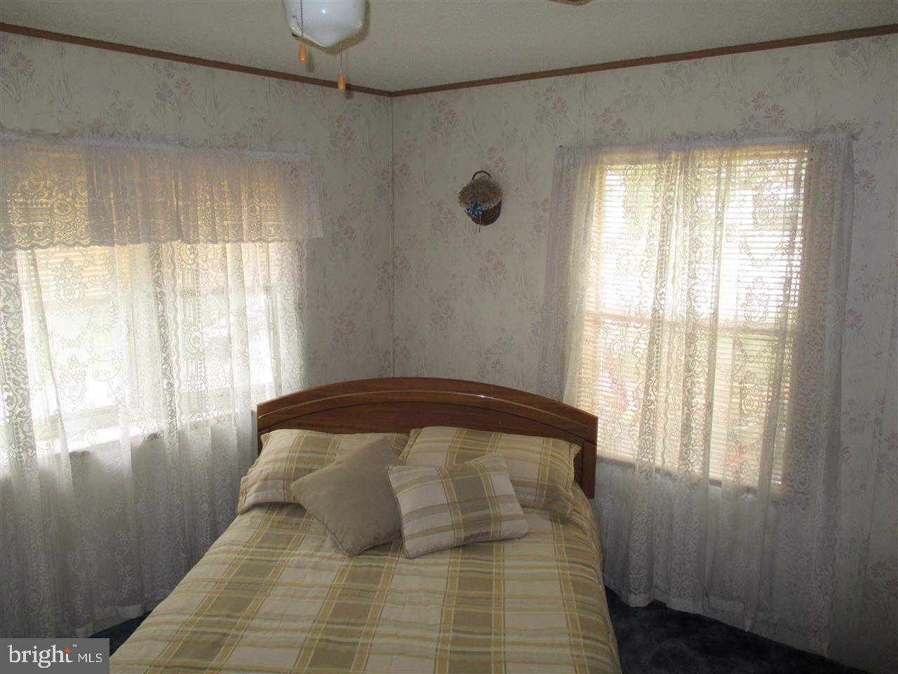 OAKWOOD HEIGHTS - Residential