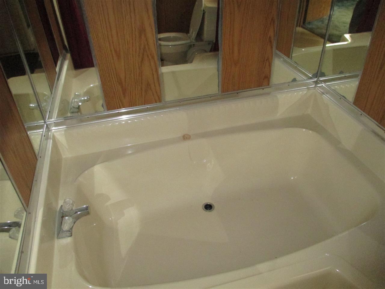 OAKWOOD HEIGHTS - Residential