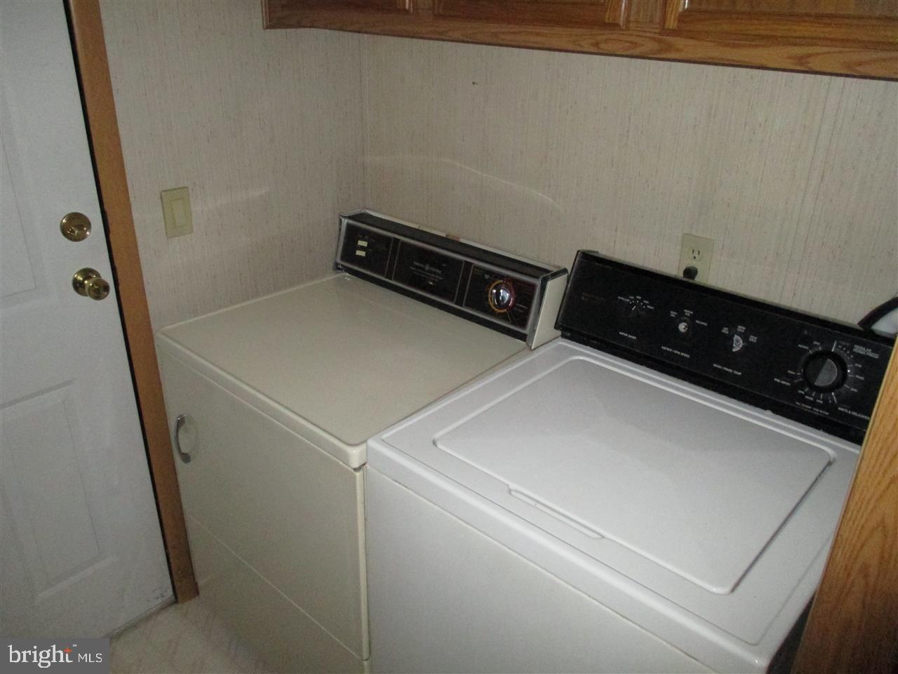 OAKWOOD HEIGHTS - Residential