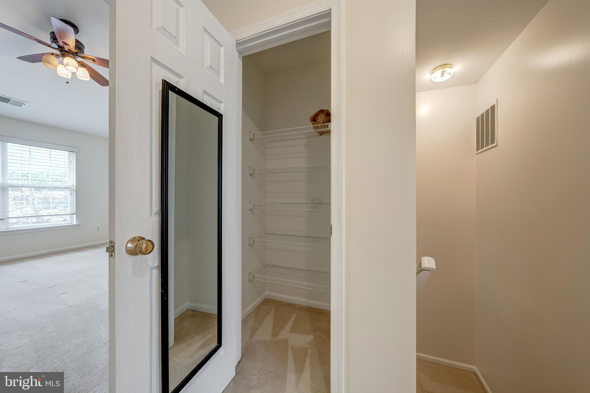 RESTON - Residential Lease