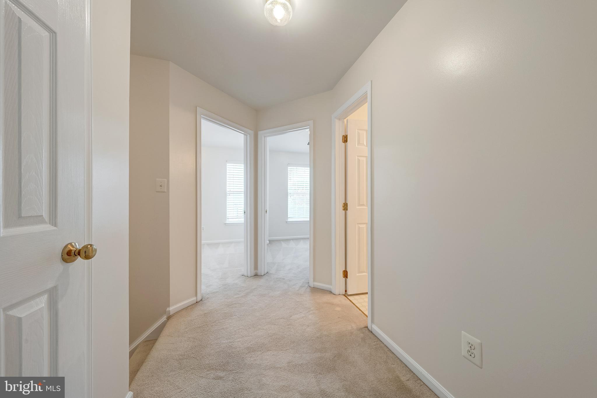 RESTON - Residential Lease