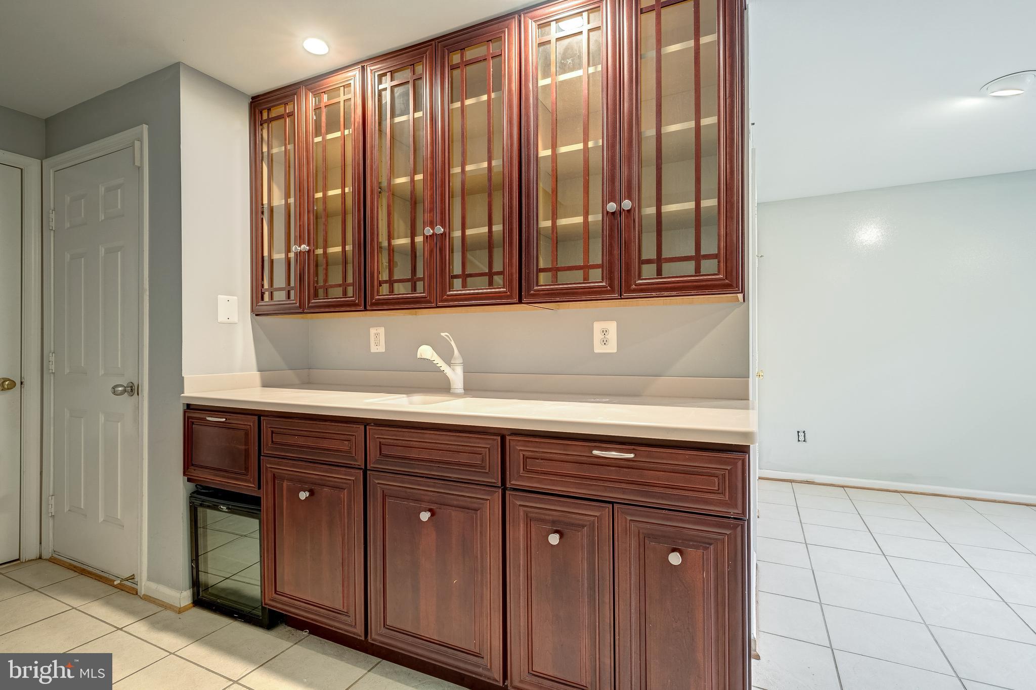 RESTON - Residential Lease