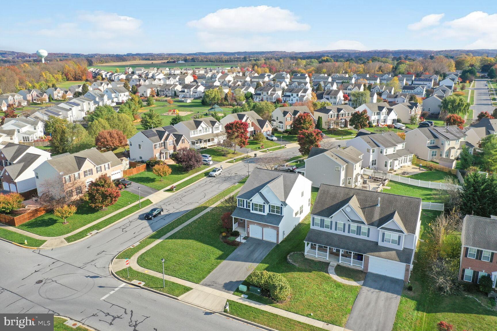 SUN MEADOW - Residential