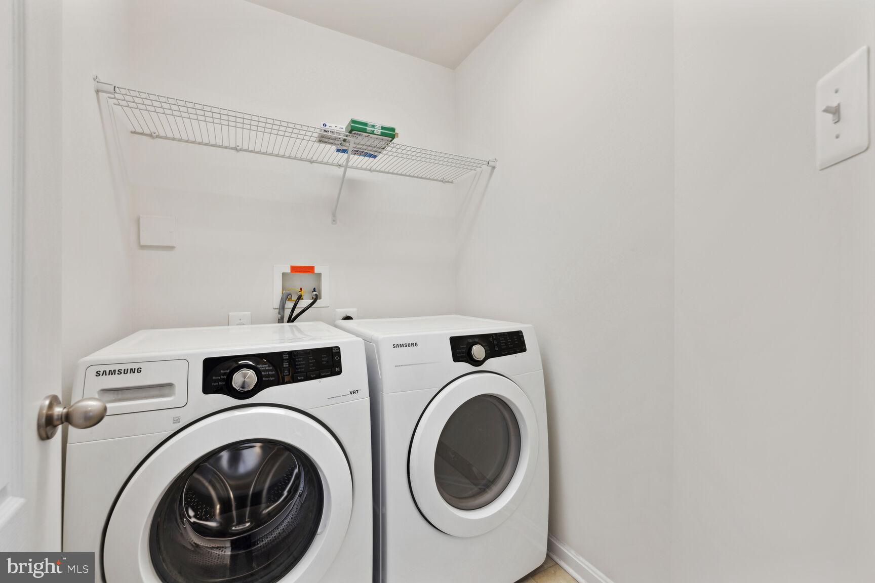 SUN MEADOW - Residential