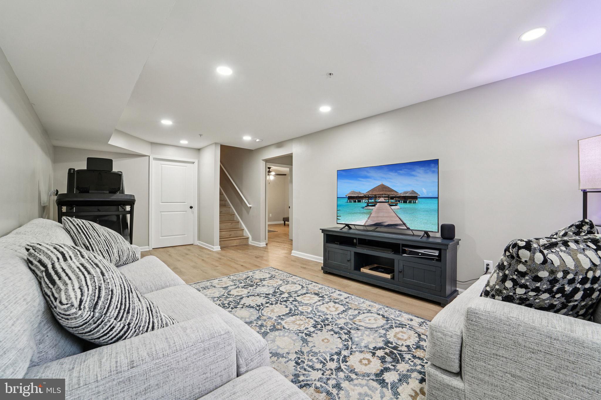 BRUNSWICK CROSSING - Residential