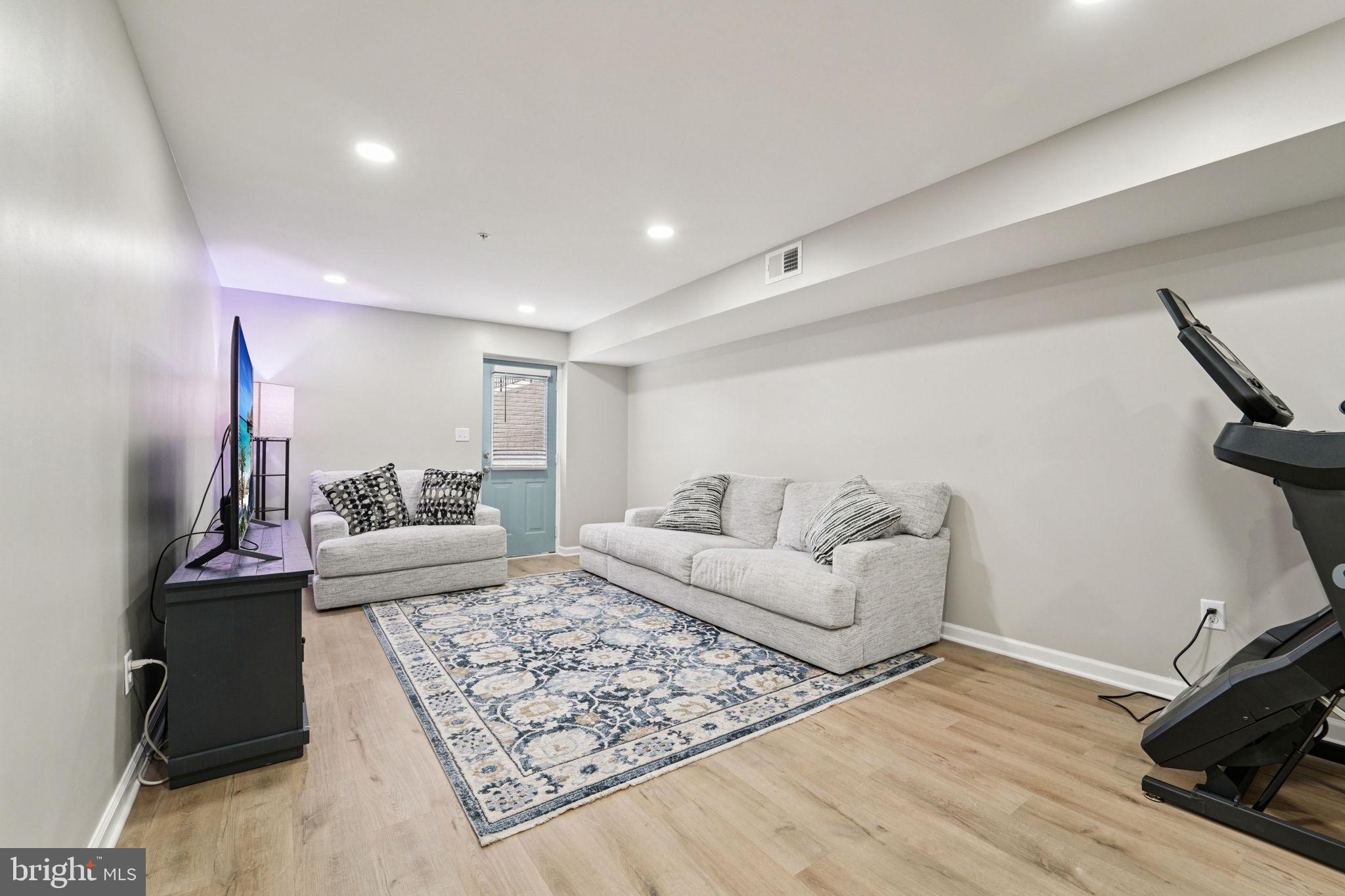 BRUNSWICK CROSSING - Residential