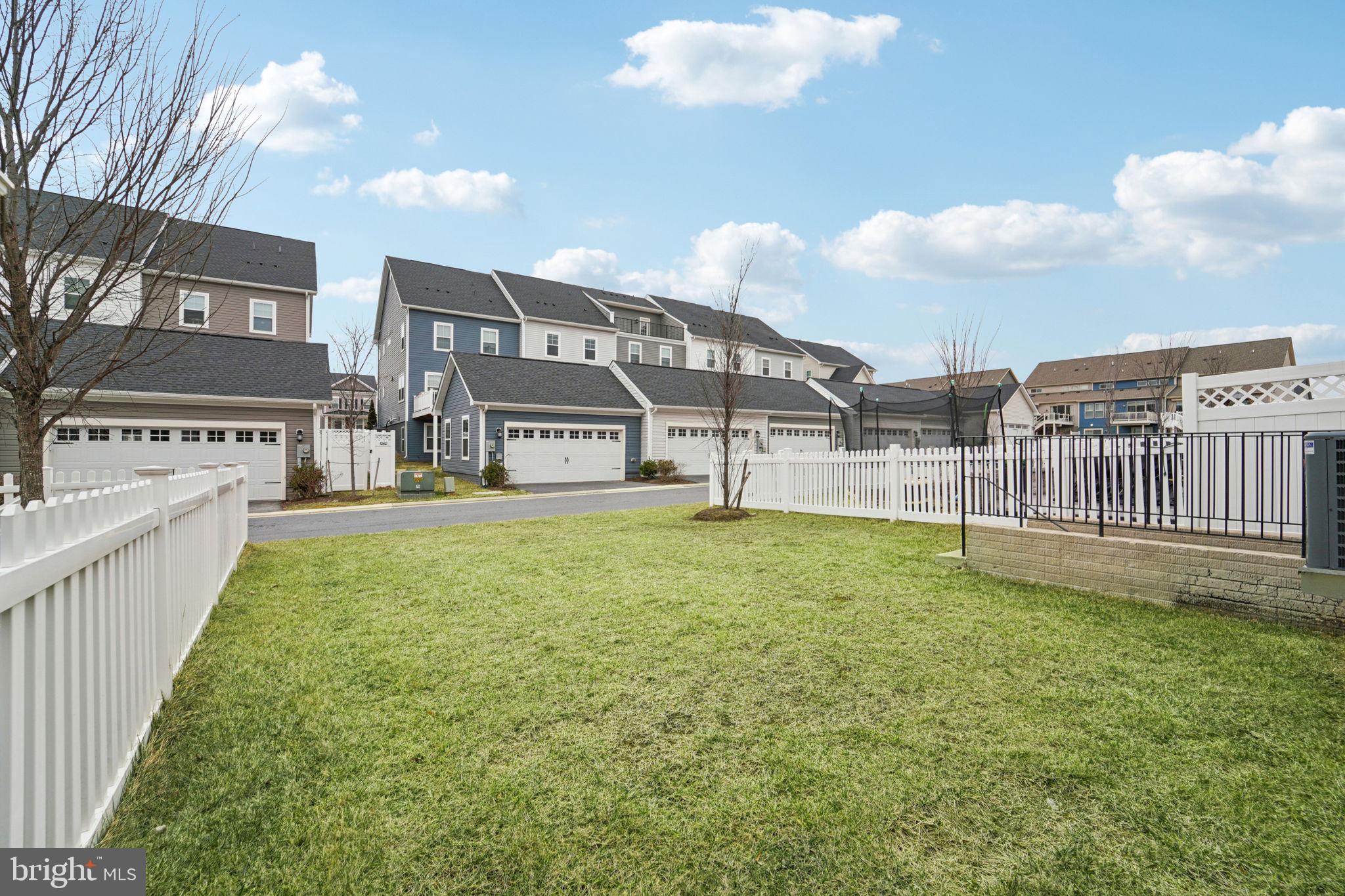 BRUNSWICK CROSSING - Residential