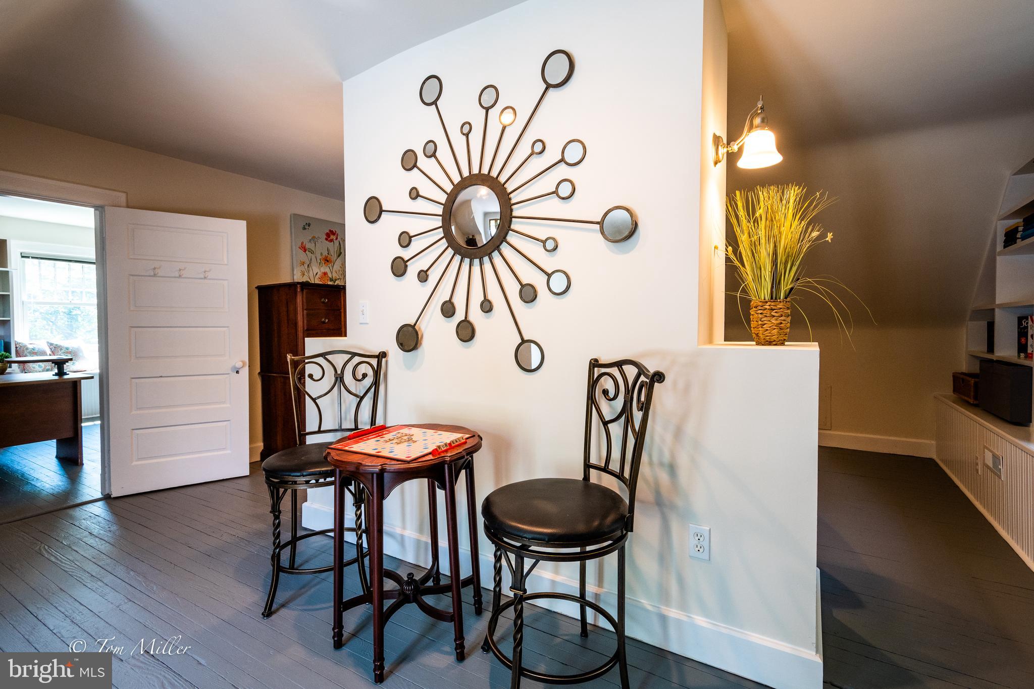 ROLAND PARK - Residential