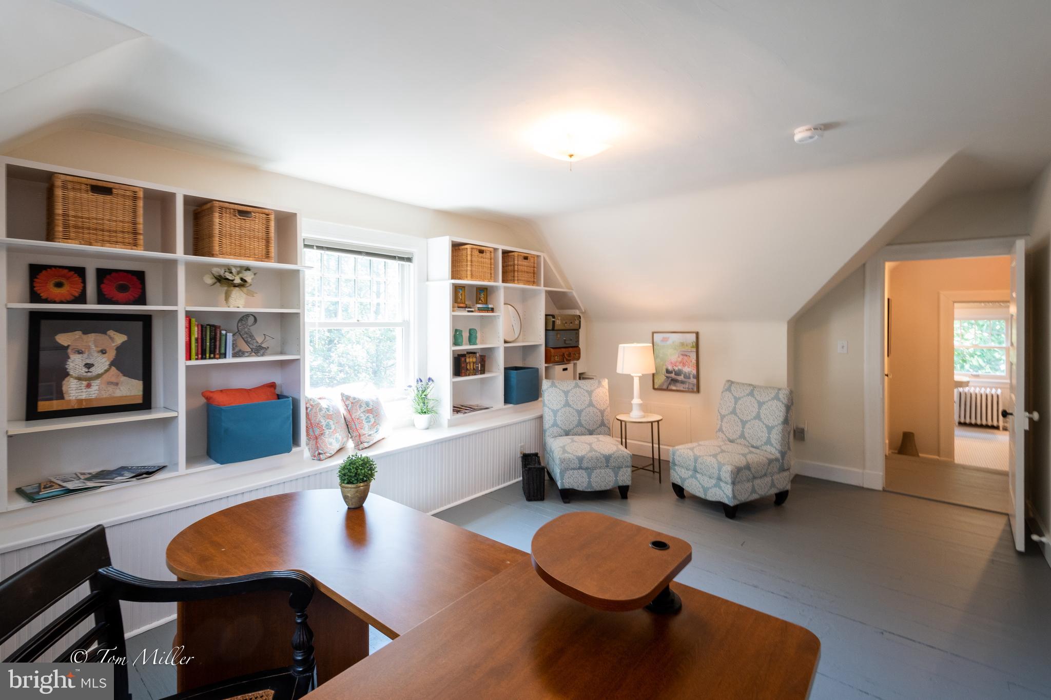 ROLAND PARK - Residential