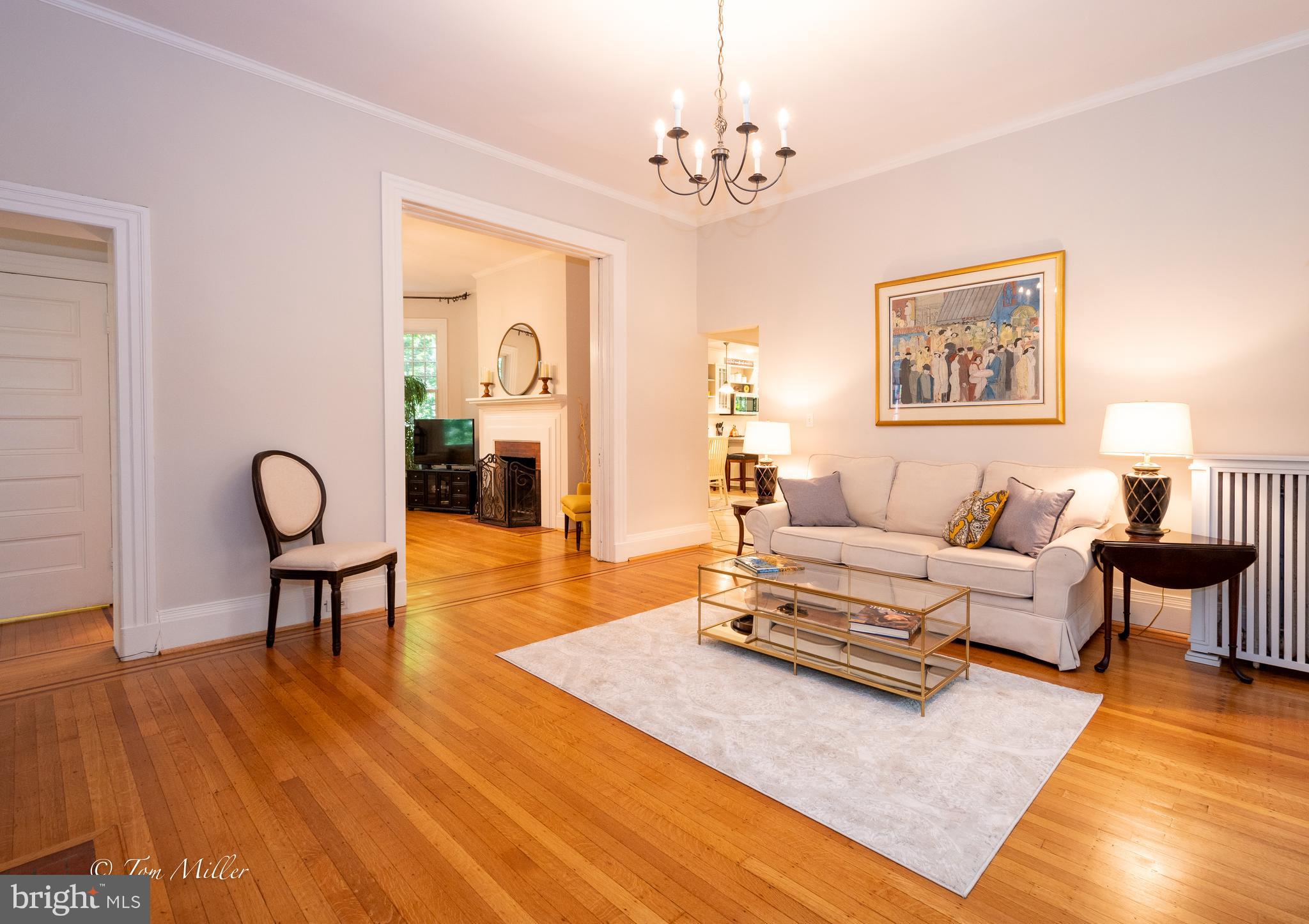 ROLAND PARK - Residential