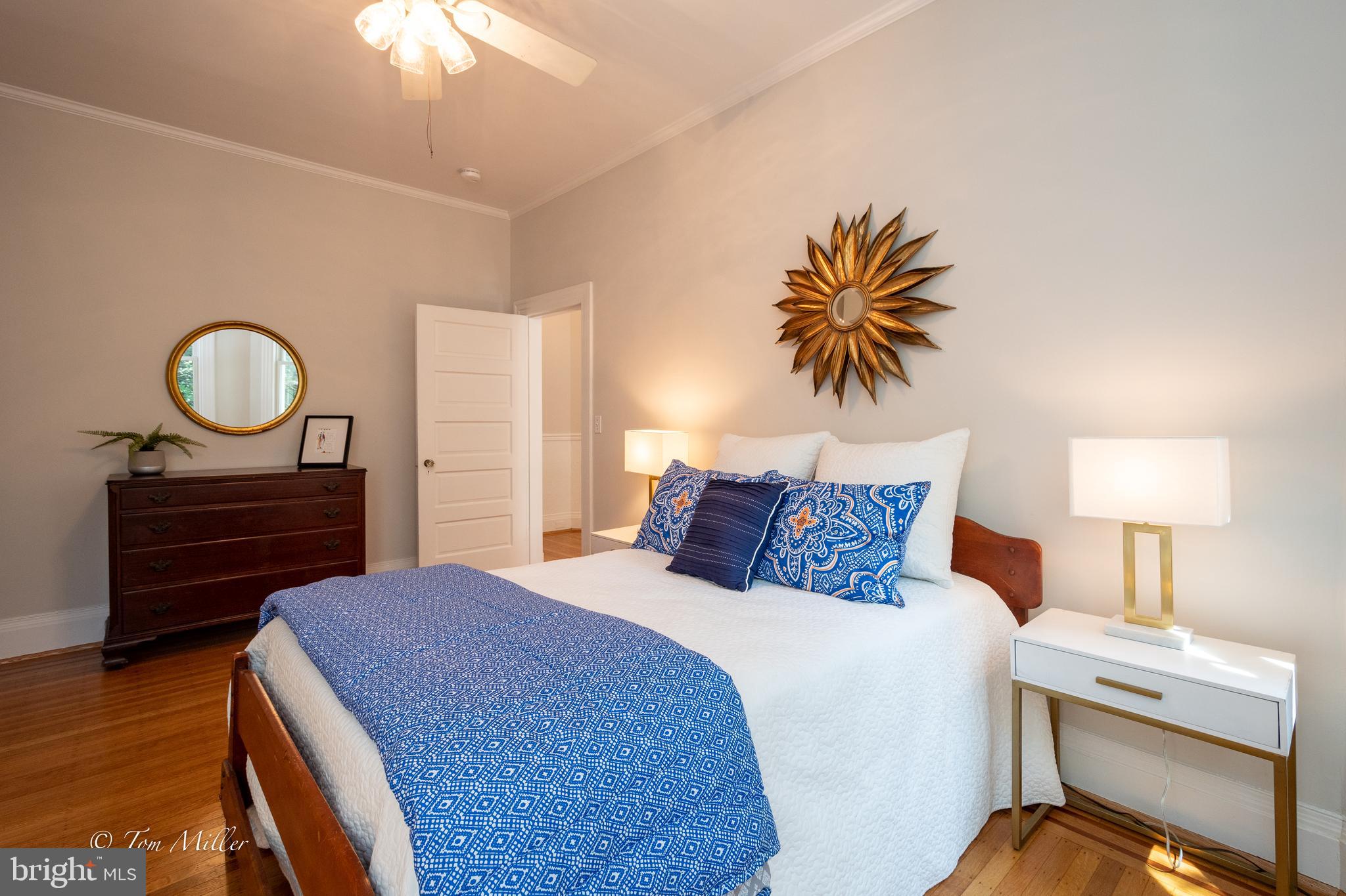 ROLAND PARK - Residential