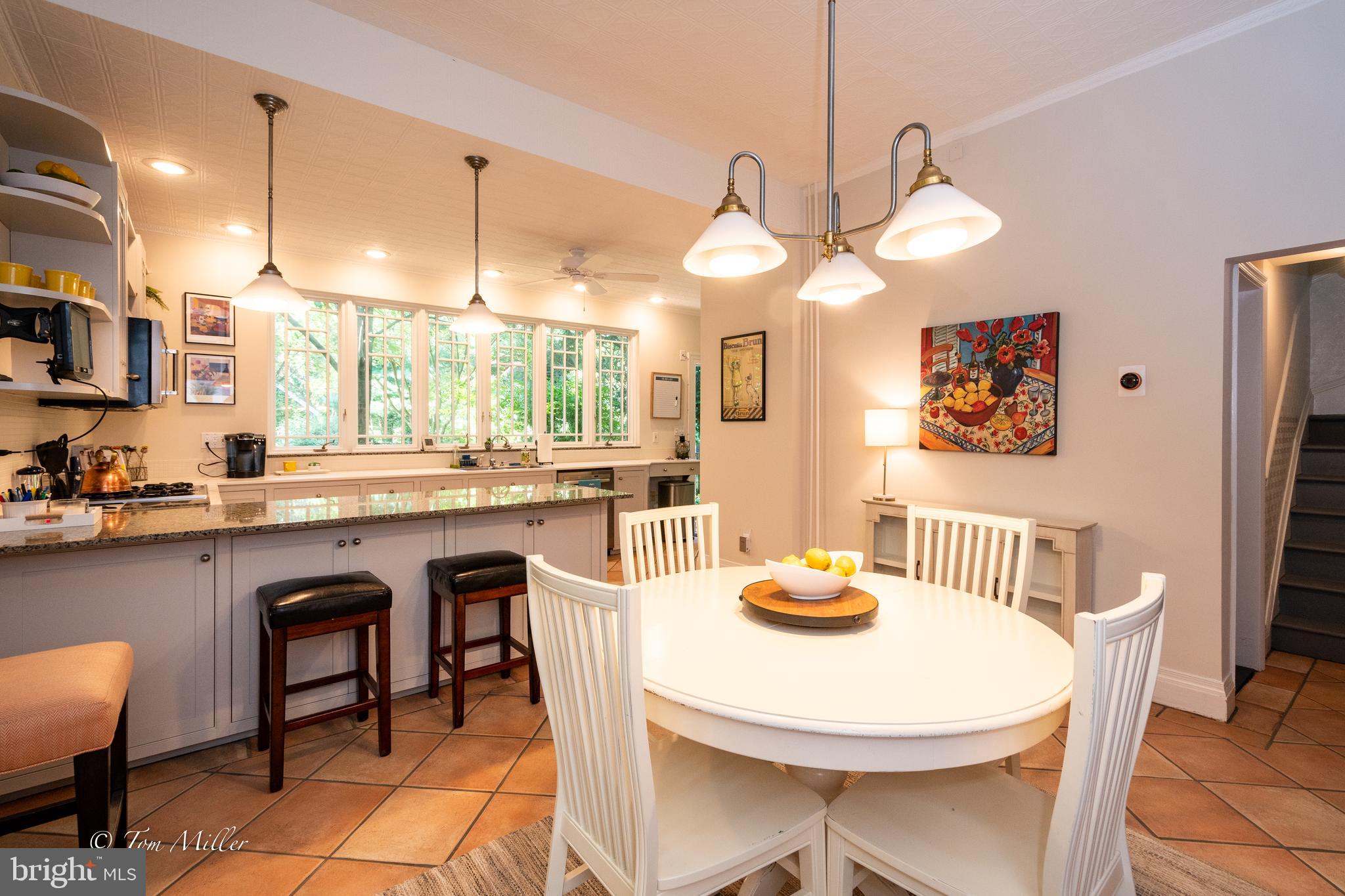 ROLAND PARK - Residential