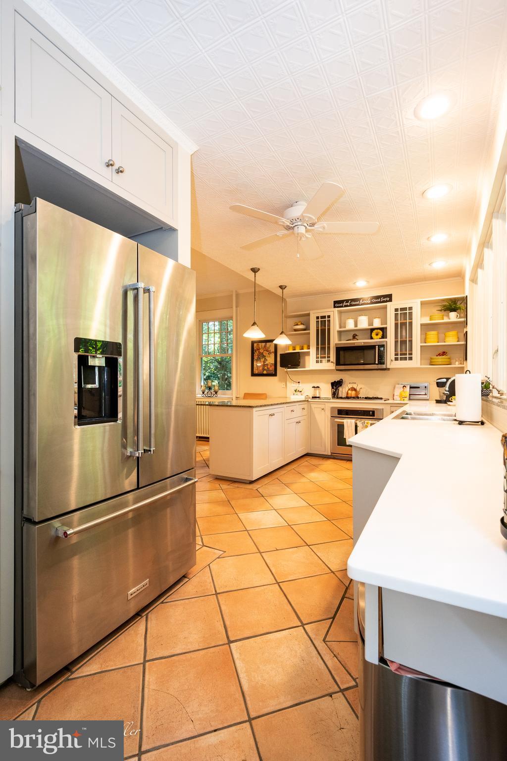 ROLAND PARK - Residential