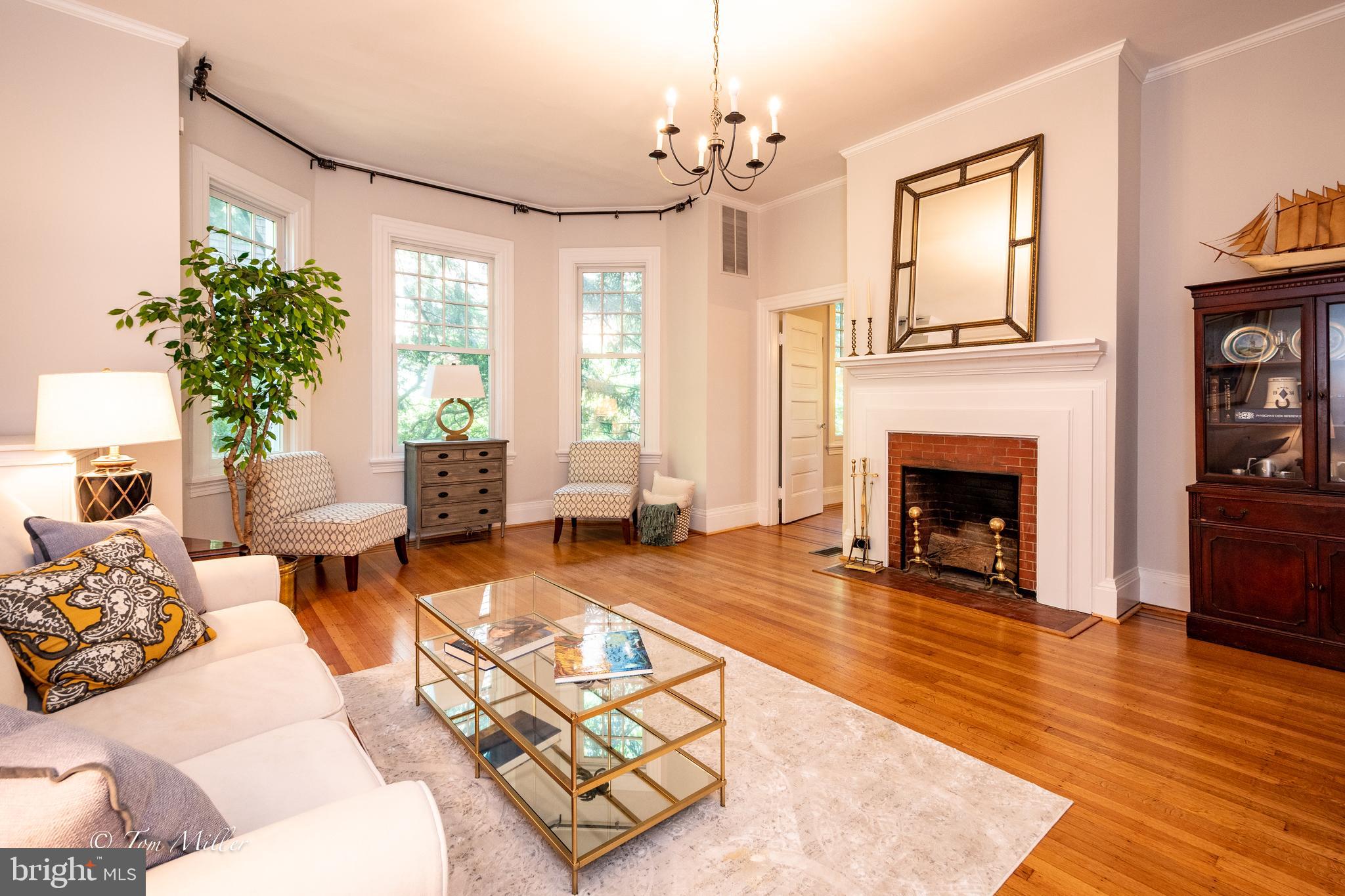 ROLAND PARK - Residential