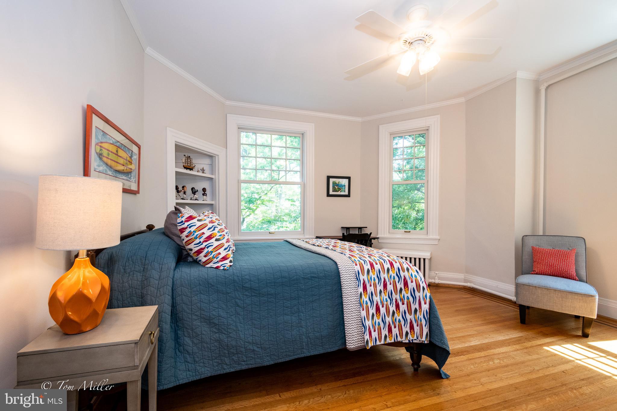 ROLAND PARK - Residential